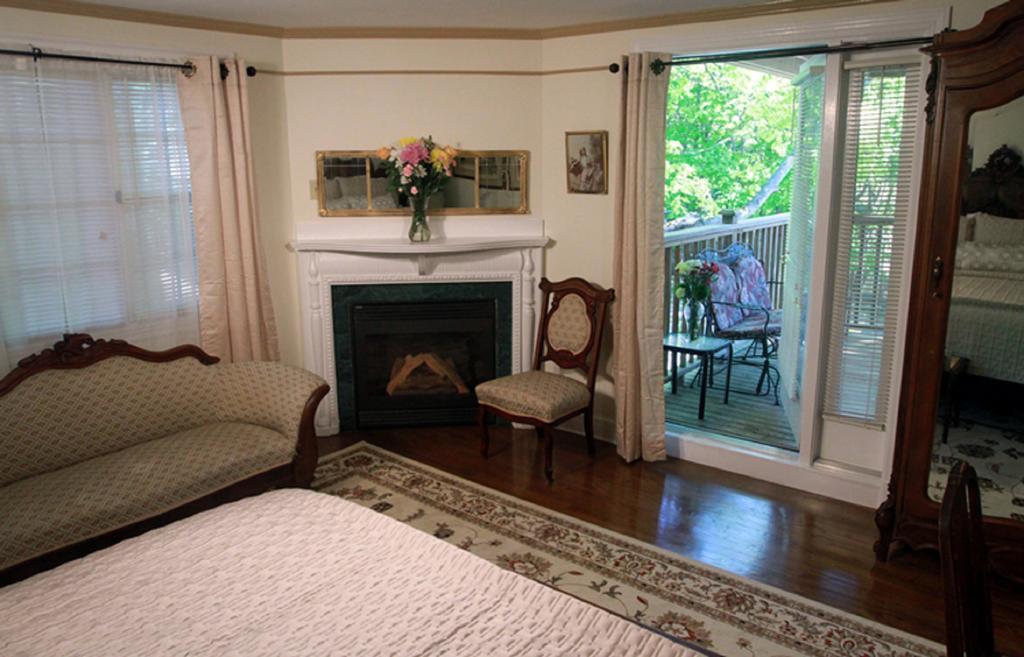 Ivy Manor Inn Village Center บาร์ฮาเบอร์ ภายนอก รูปภาพ